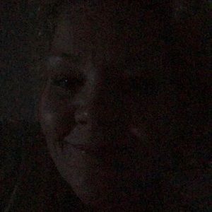 Meet your Posher, Pauline